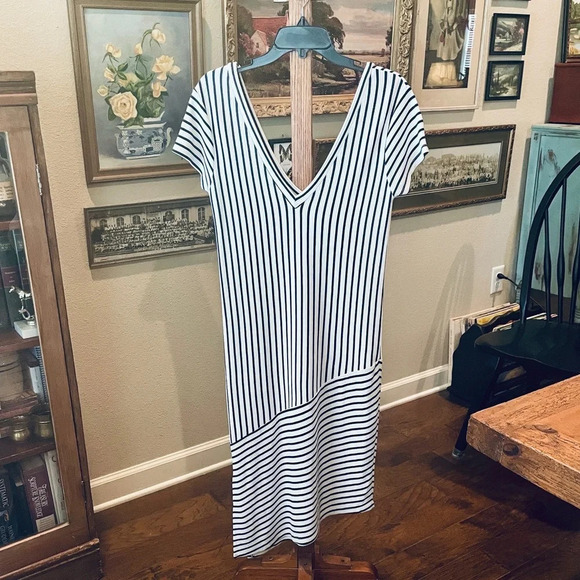 Zara asymmetrical deep v-neck stretch midi dress SZ M black white stripe - Picture 2 of 8